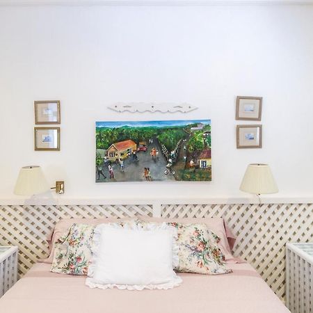 Bequia Beachfront Villa Hotel Friendship ภายนอก รูปภาพ