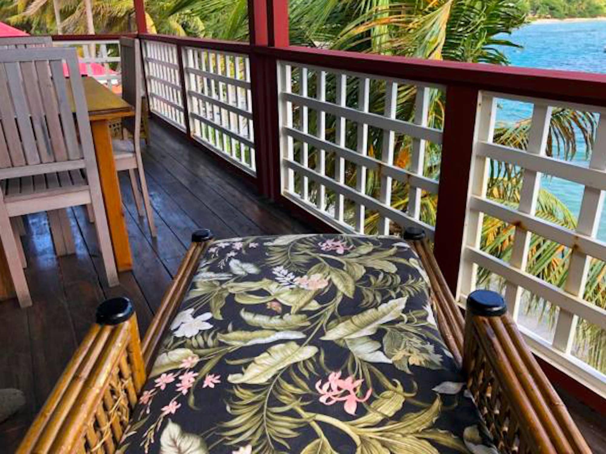 Bequia Beachfront Villa Hotel Friendship ภายนอก รูปภาพ