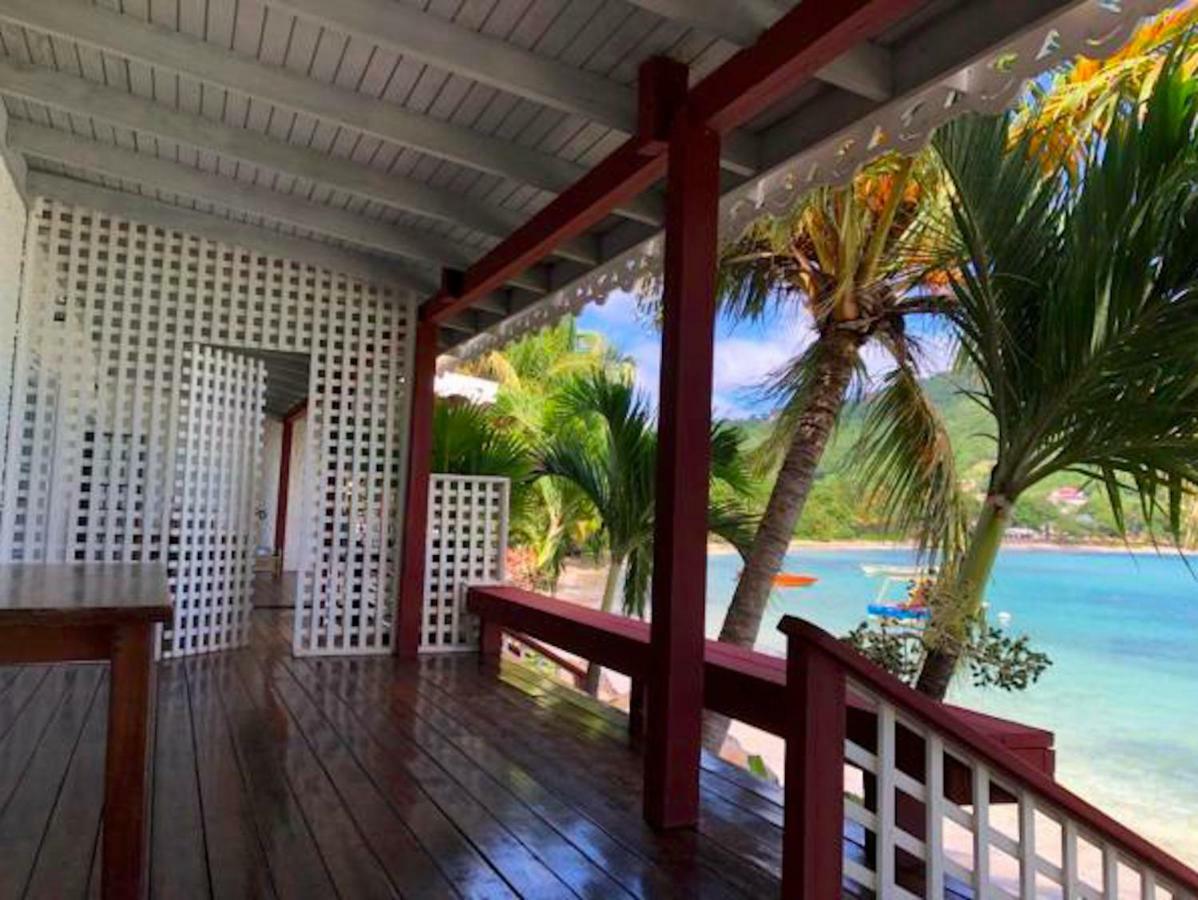 Bequia Beachfront Villa Hotel Friendship ภายนอก รูปภาพ