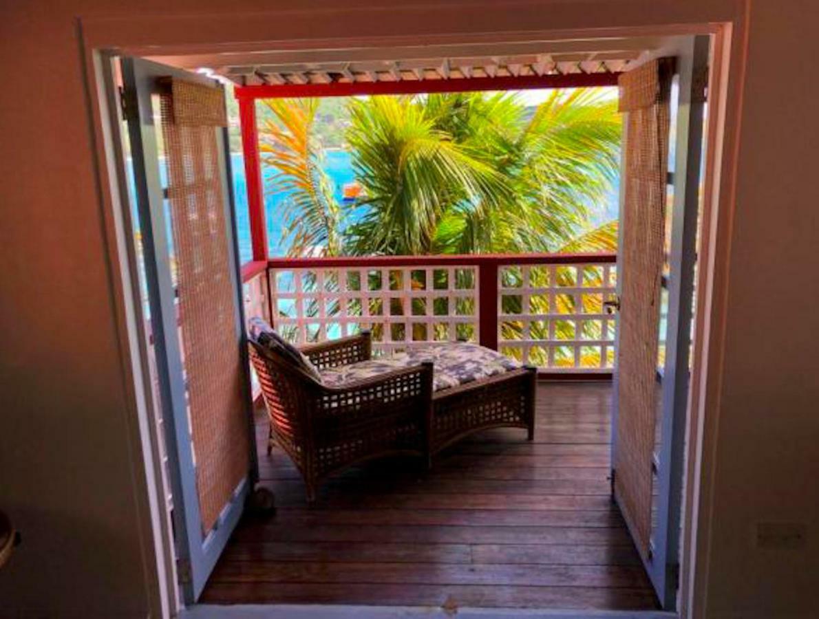 Bequia Beachfront Villa Hotel Friendship ภายนอก รูปภาพ