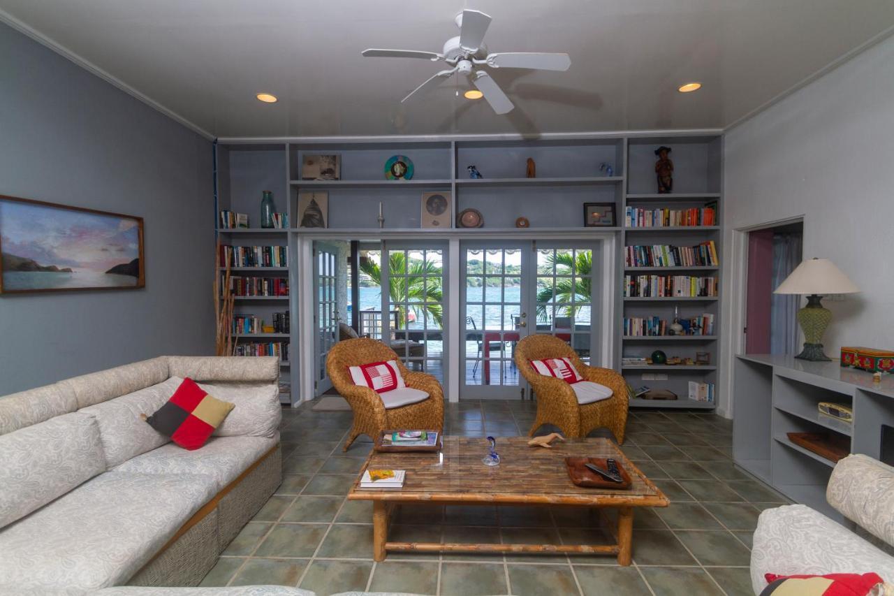 Bequia Beachfront Villa Hotel Friendship ภายนอก รูปภาพ