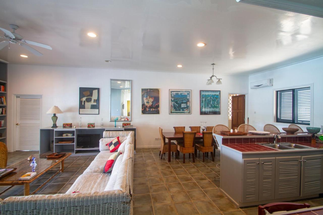 Bequia Beachfront Villa Hotel Friendship ภายนอก รูปภาพ